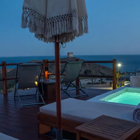 Santorini Rooftop Hot Tub With Panoramic Views Vila Akrotírion