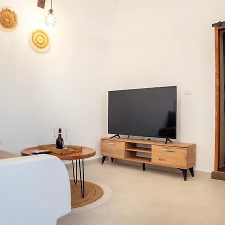 Santorini Rooftop Hot Tub With Panoramic Views