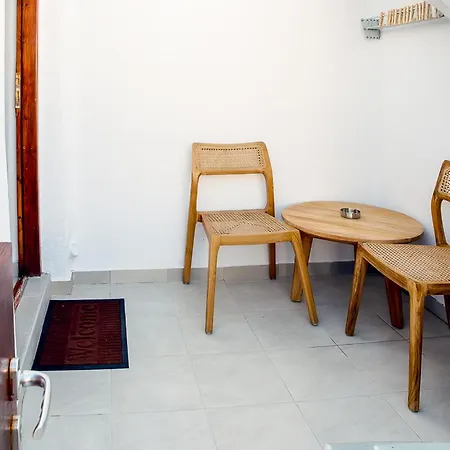 Villa Santorini Rooftop Hot Tub With Panoramic Views