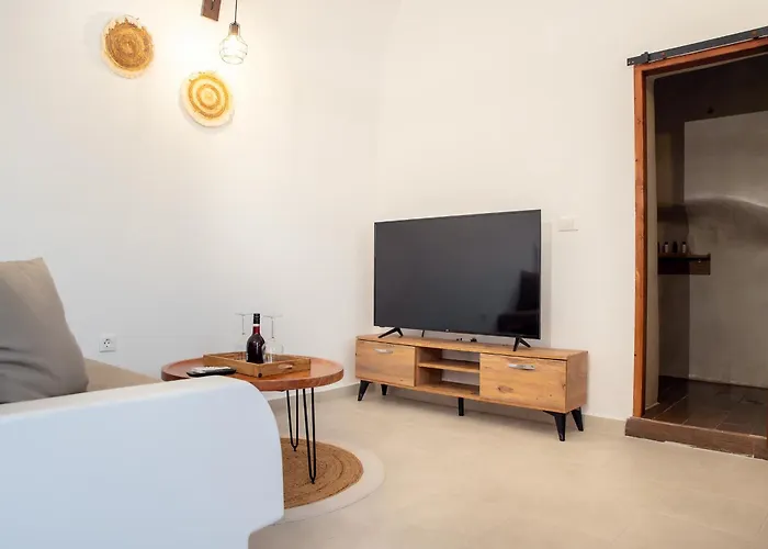 Santorini Rooftop Hot Tub With Panoramic Views