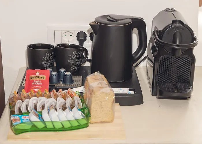 Villa Santorini Rooftop Hot Tub With Panoramic Views